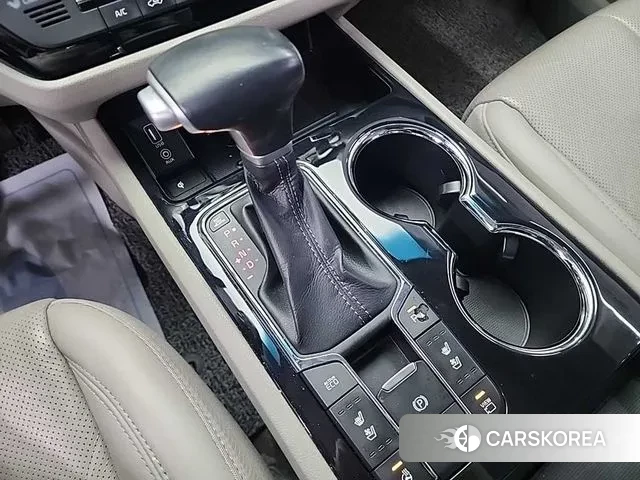 Kia The New Carnival id 3705887 из Кореи 17