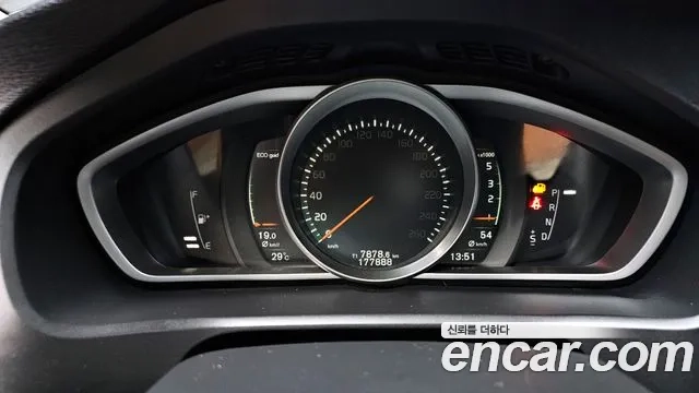 Volvo V40 Cross-Country id 2928033 из Кореи 18