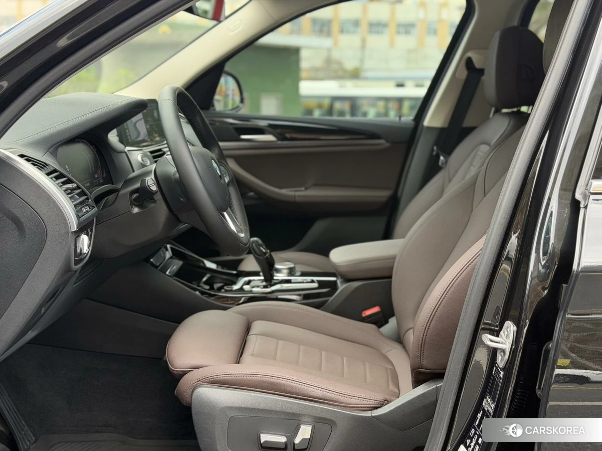 BMW X3 id 4420893 из Китая 13