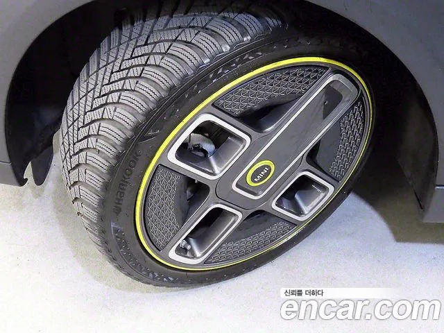 Mini Cooper Electric id 2677975 из Кореи 17