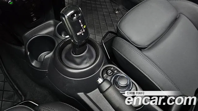 Mini Cooper id 2696001 из Кореи 19