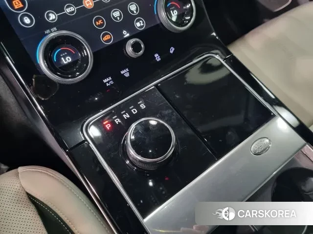 Land Rover Range Rover Velar id 3514944 из Кореи 19