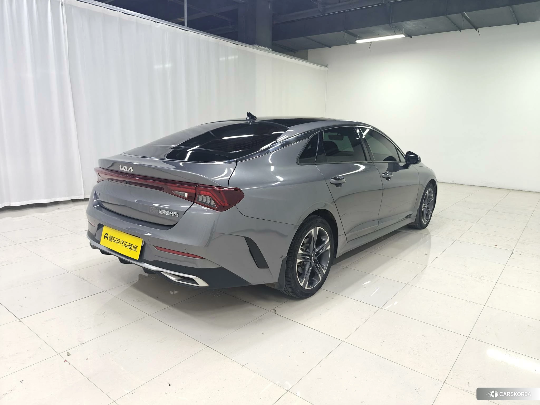 Kia K5 id 4492954 из Китая 18
