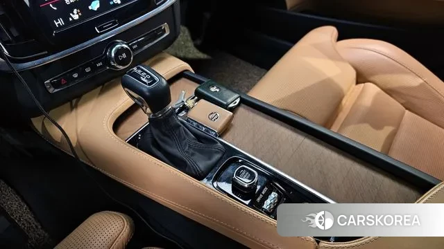 Volvo S90 id 3672408 из Кореи 19