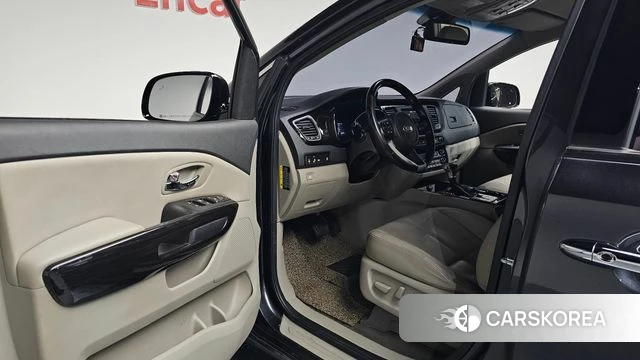 Kia The New Carnival id 3936775 из Кореи 19