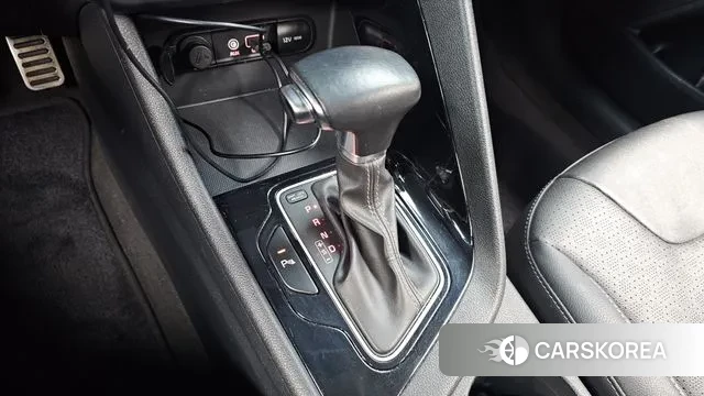 Kia Niro id 3505190 из Кореи 19