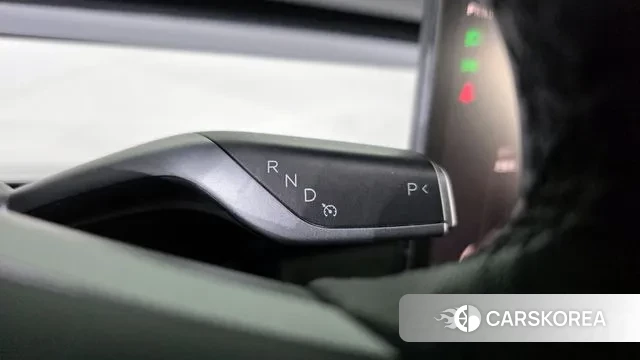 Tesla Model Y id 3701877 из Кореи 19