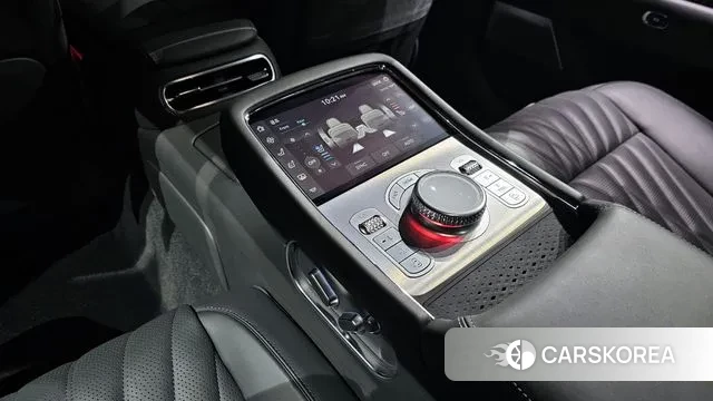 Genesis G90 (RS4) id 3740158 из Кореи 19