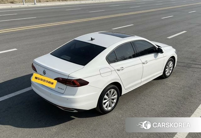 Volkswagen Bora id 4265284 из Китая 9