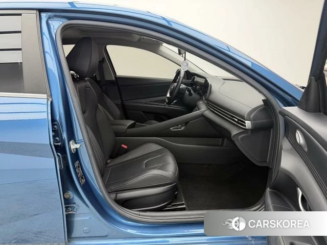 Hyundai Elantra id 4314093 из Китая 19