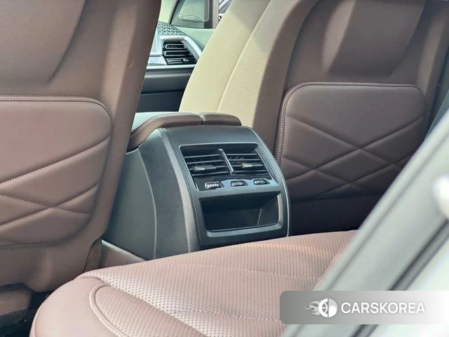 BMW X5 id 4265429 из Китая 13
