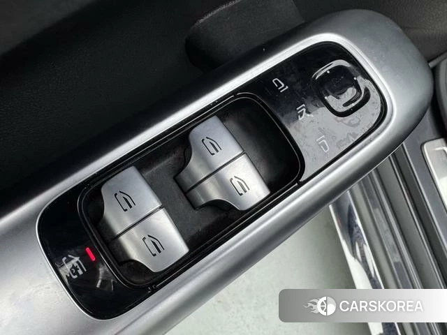 Mercedes-Benz Class C id 4265367 из Китая 27