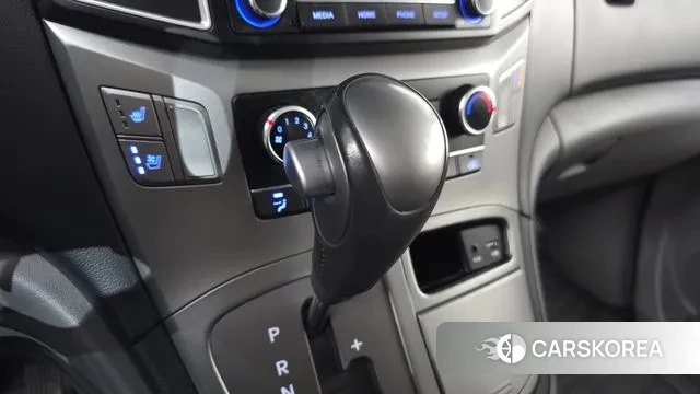 Hyundai The New Grand Starex id 3562438 из Кореи 19