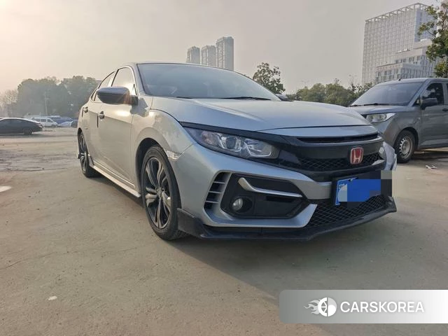 Honda Civic id 3902179 из Китая 9