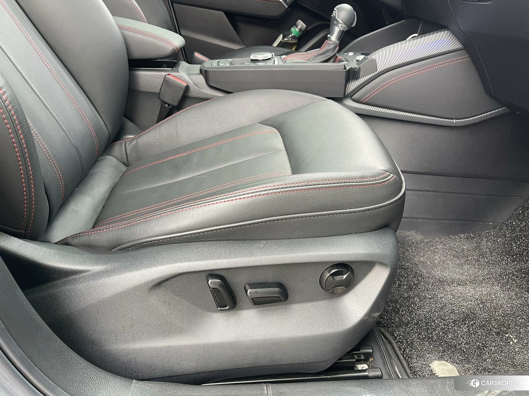 Audi Q2L id 4420025 из Китая 19