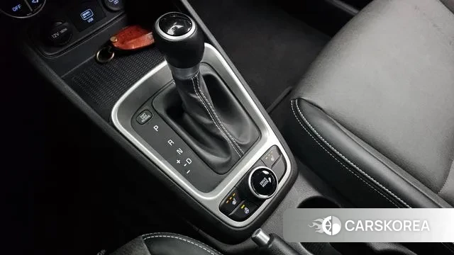 Hyundai Venue id 3557429 из Кореи 19