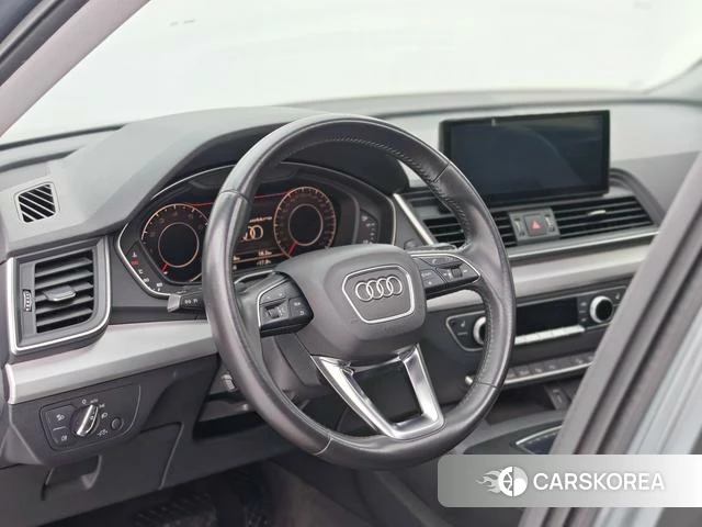 Audi Q5L id 4291255 из Китая 31