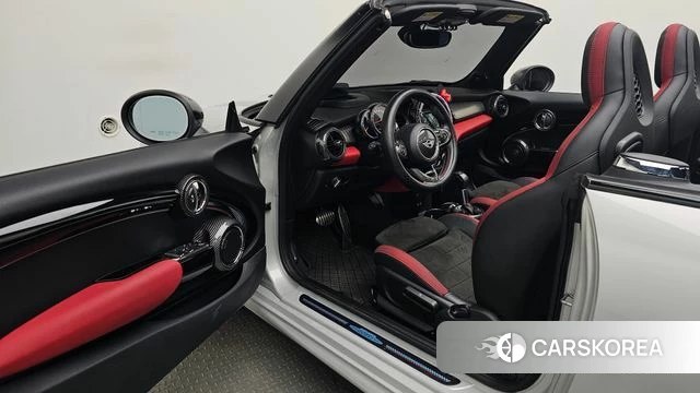 Mini Cooper S Convertible id 4377847 из Кореи 32