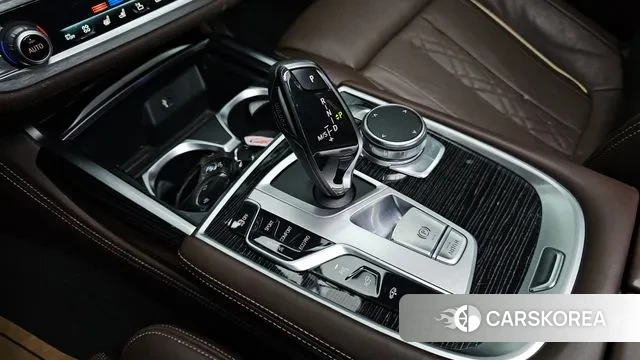 BMW 7 Series (G11) id 3626963 из Кореи 19