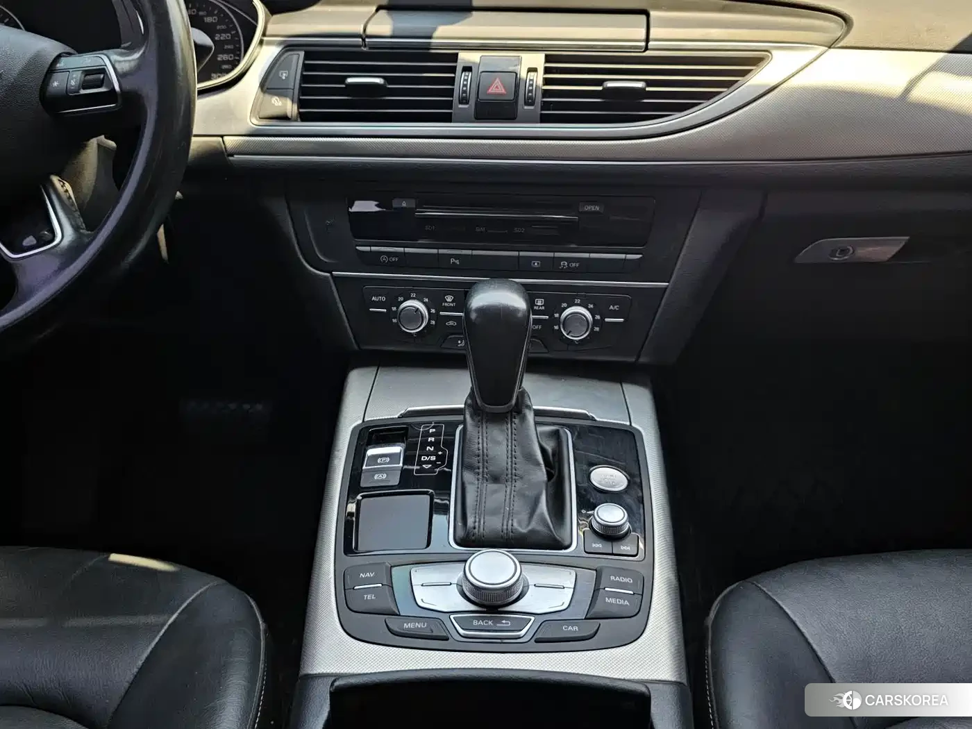 Audi A6L id 4547601 из Китая 12