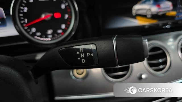 Mercedes-Benz E-Class W213 id 4339767 из Кореи 19