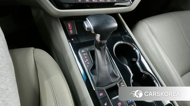 Kia The New Carnival id 3936888 из Кореи 19