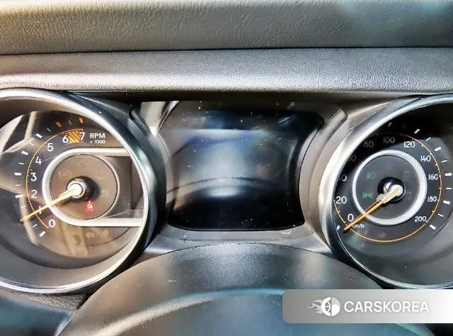 Jeep Wrangler (JL) id 3290994 из Кореи 17