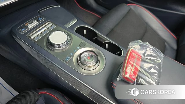 Genesis GV70 id 3893013 из Кореи 19