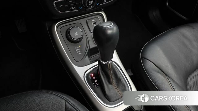 Jeep Compass 2nd Generation id 4196993 из Кореи 37