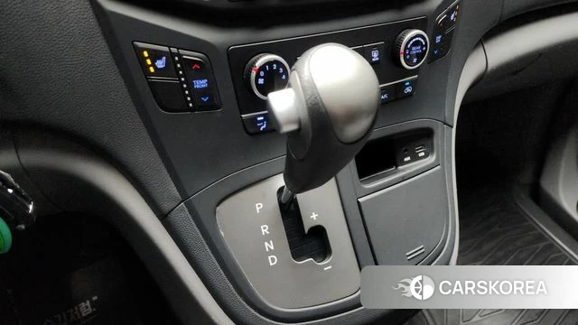 Hyundai The New Grand Starex id 4225836 из Кореи 19