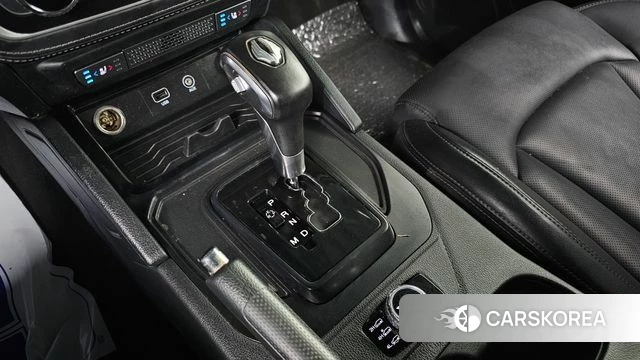 Ssangyong Rexton Sports id 4232378 из Кореи 19