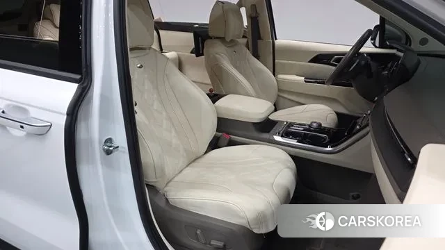 Kia Carnival 4th generation id 3741070 из Кореи 19