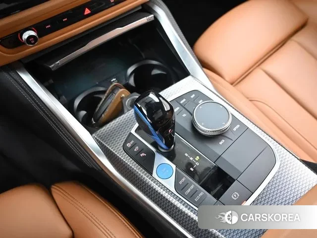 BMW i4 id 3053659 из Кореи 19