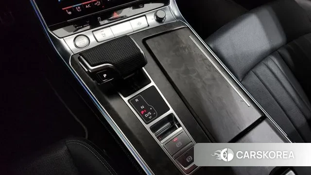 Audi A7 (4K) id 3192621 из Кореи 19