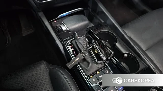 Kia Come New K7 id 3449413 из Кореи 19