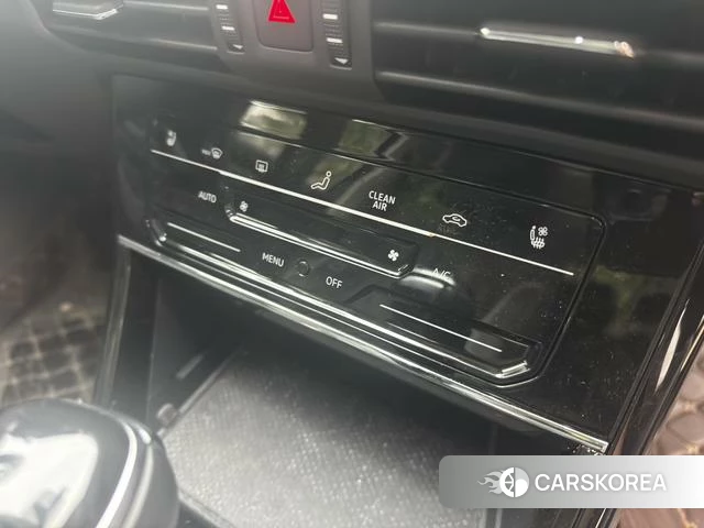 Volkswagen Passat id 4257733 из Китая 17