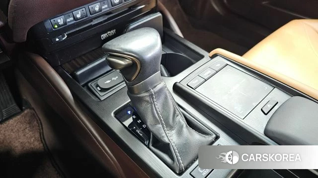 Lexus ES300h 7th generation id 4435548 из Кореи 33
