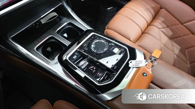 BMW i7 (G70) id 4474301 из Кореи 33