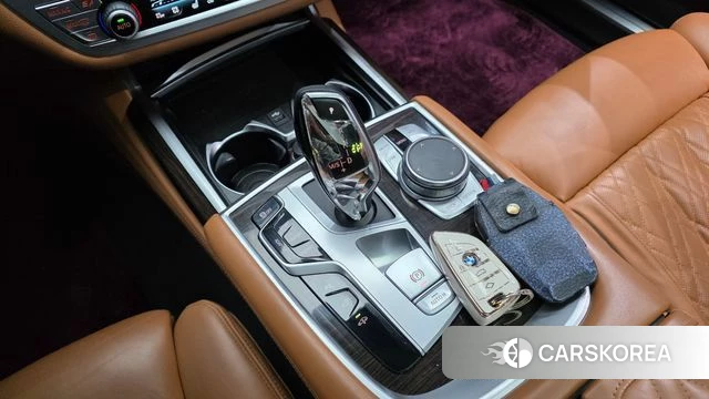 BMW 7 Series (G11) id 3827934 из Кореи 19