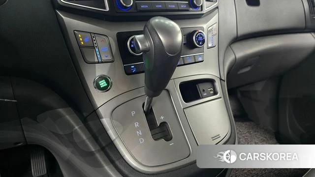 Hyundai The New Grand Starex id 4567735 из Кореи 19