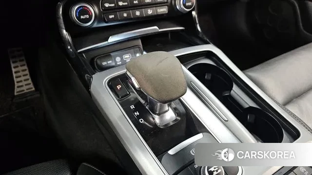 Kia Stinger id 3760995 из Кореи 19