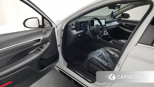 Hyundai Sonata D Edge Hybrid (DN8) id 3896652 из Кореи 19