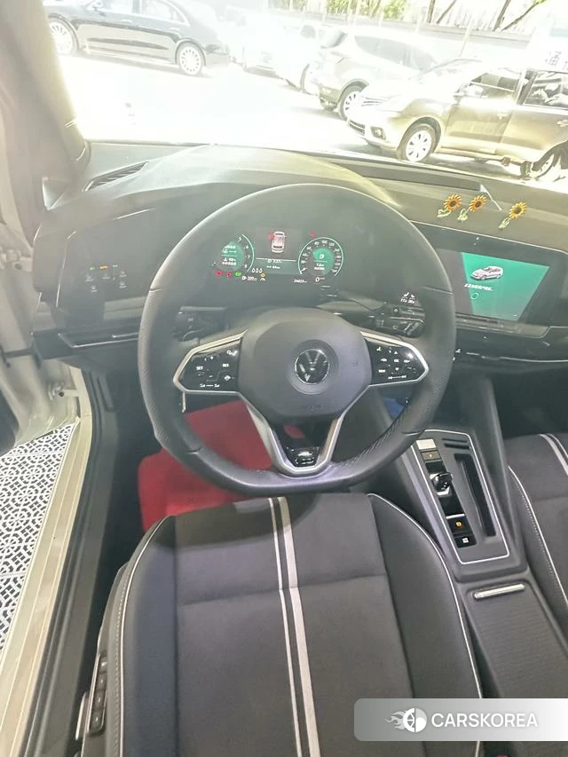 Volkswagen Golf id 4348258 из Китая 12