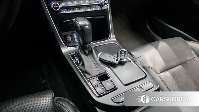 Hyundai Grandeur IG id 3661681 из Кореи 19