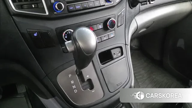 Hyundai The New Grand Starex id 3214639 из Кореи 19