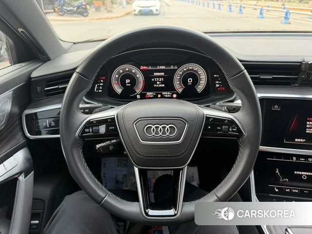 Audi A6L id 4208430 из Китая 21
