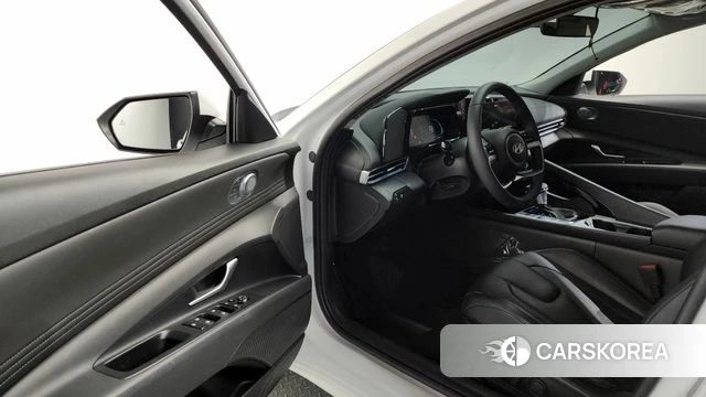 Hyundai The New Avante (CN7) id 4222705 из Кореи 32