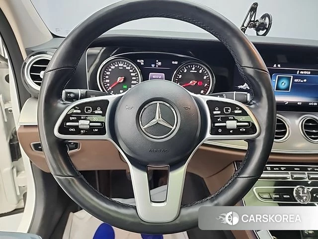 Mercedes-Benz E-Class W213 id 4255192 из Кореи 17