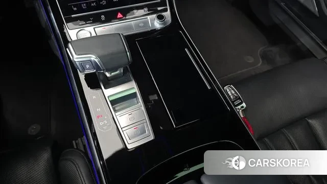 Audi A8 (D5) id 3616792 из Кореи 19