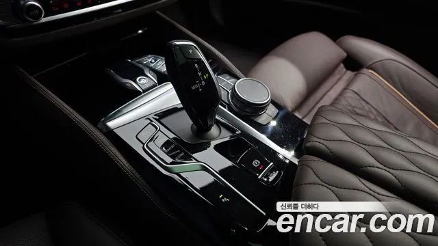 BMW 5 Series (G30) id 2640325 из Кореи 19